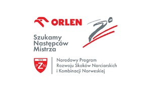 Zdjęcie przedstawia zawodników SMS Zakopane podczas zawodów Orlen Cup 2022/2023 w skokach i kombinacji norweskiej.